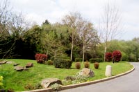 Le parc de la R&eacute;sidence Fun&eacute;craire de Pont Malo